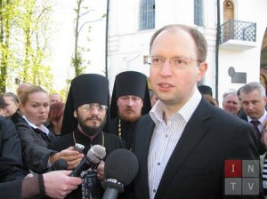 Арсеній Яценюк і православне духовенство