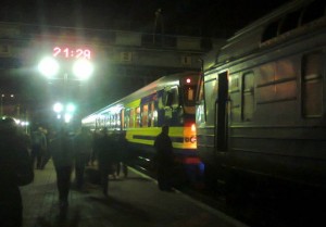 два поїзди на одній колії на Тернопільському вокзалі 20.09.2013 року