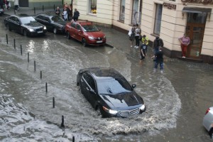 потоп у Львові