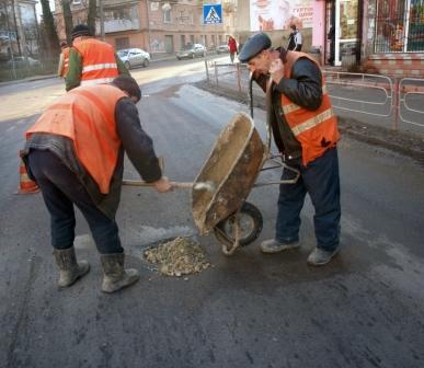 в Тернополі поремонтують доріг на 6 мільйонів